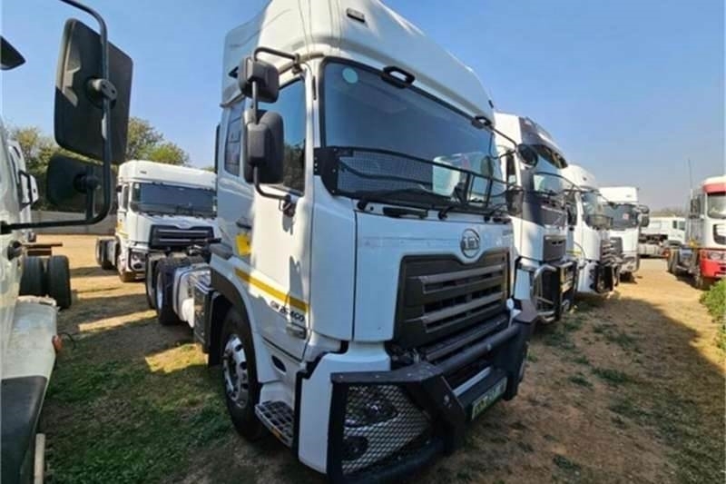 UD TRUCKS QUON