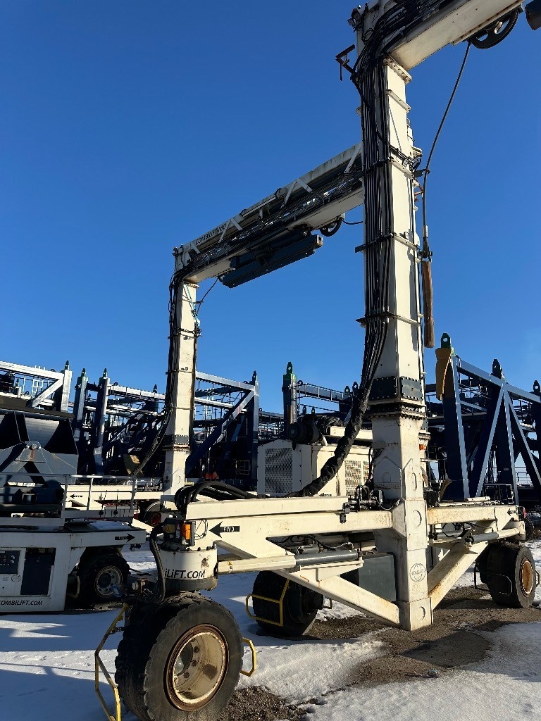 Combilift Granty crane Telescopic 45.000kg