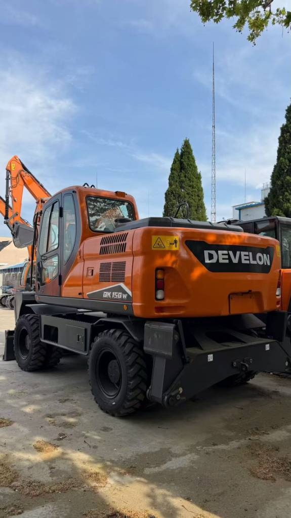 Develon DX150W-7B
