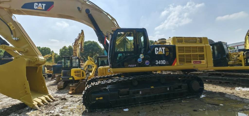 Pelle sur chenilles Caterpillar 349D2L — occasion 2022, 2 169 h