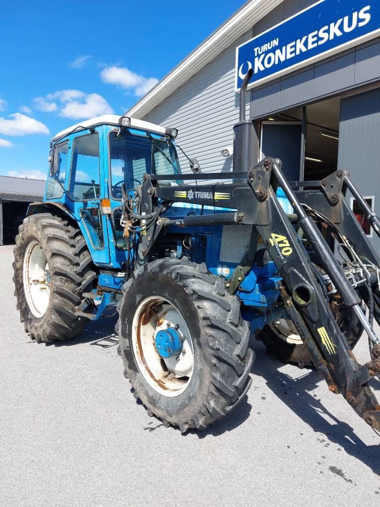 Ford 8210