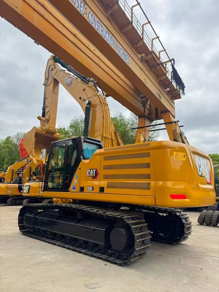 Pelle sur chenilles Caterpillar 336 — occasion 2024, 1 000 h