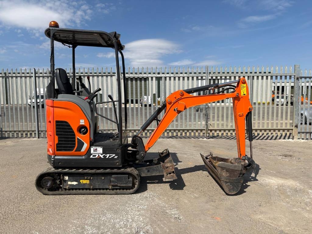 Doosan DX17Z