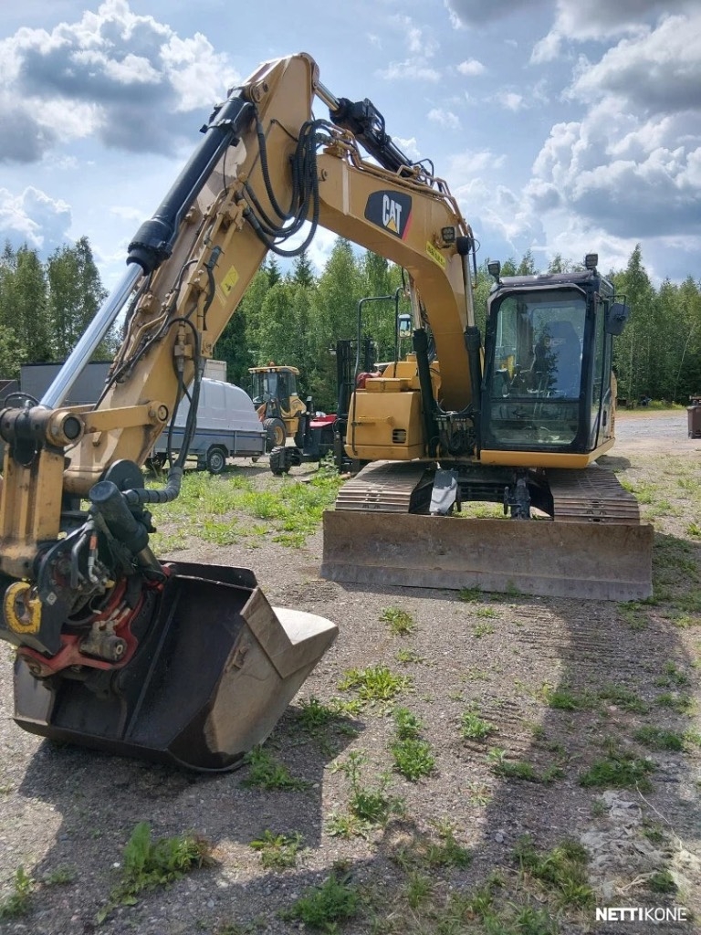CAT 311 F LRR