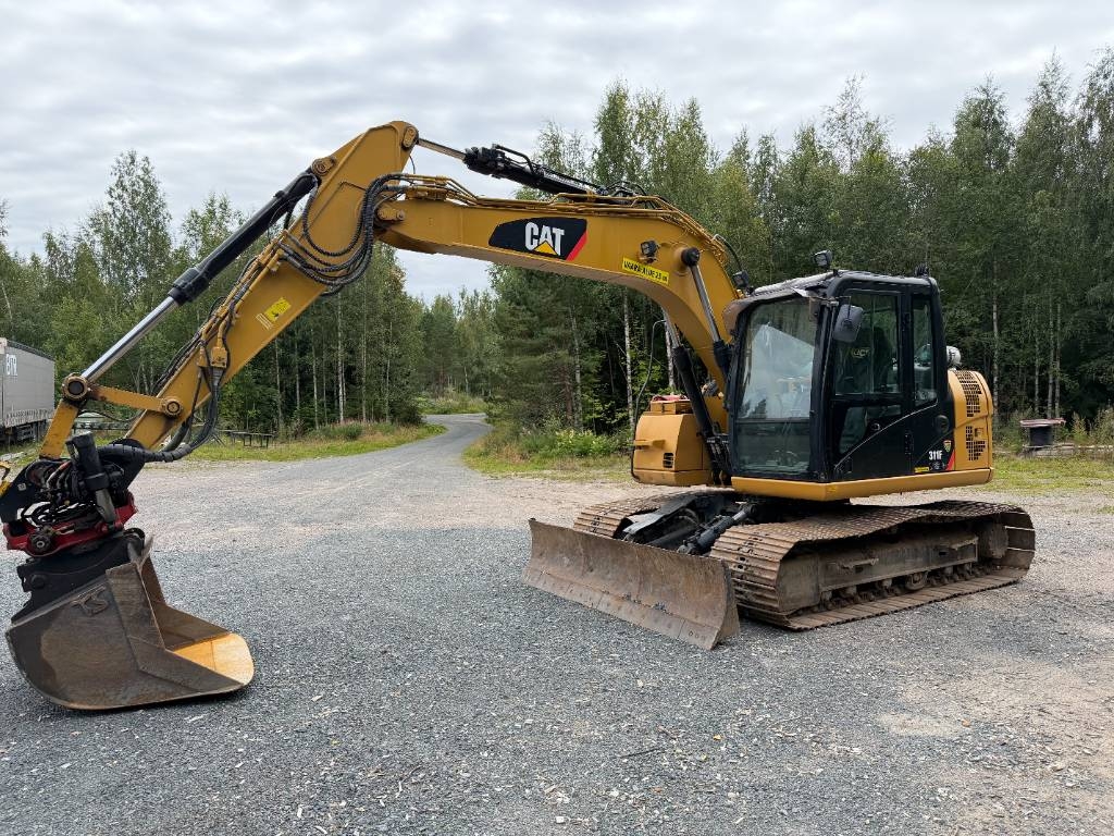Pelle sur chenilles Caterpillar 311 F LRR — occasion 2015, 6 900 h