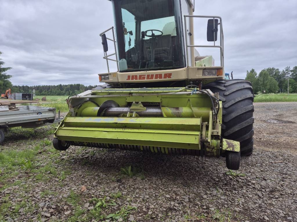 CLAAS 820
