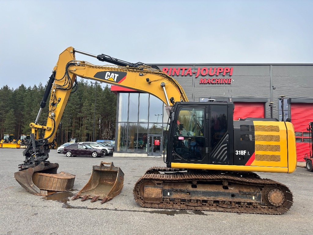 CAT 318 FL / Pyörittäjä, 3D-laite, 3 Kauhaa!