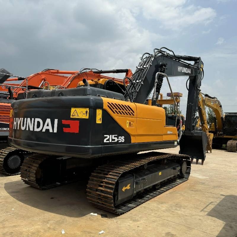 Hyundai 215