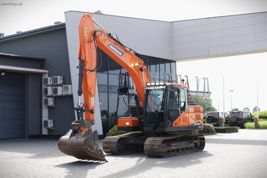 Doosan DX 140 LC-7