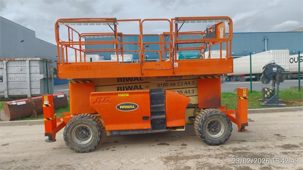 JLG 4394RT