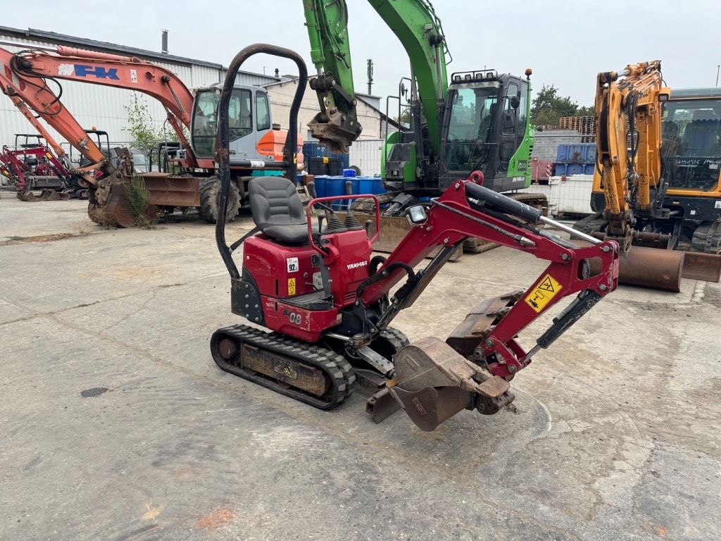 Yanmar SV08 (1E764)