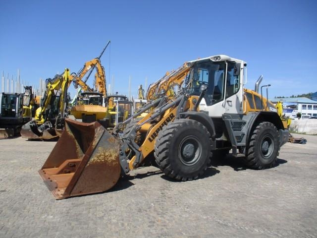Chargeuse sur pneus Liebherr L 538 — occasion 2020