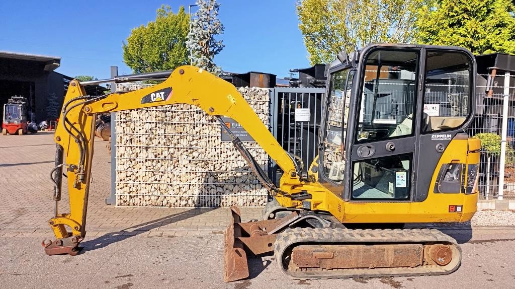 Mini-pelle Caterpillar 302.5 C mit Schnellwechsler MS03 — occasion 2007, 3 181 h