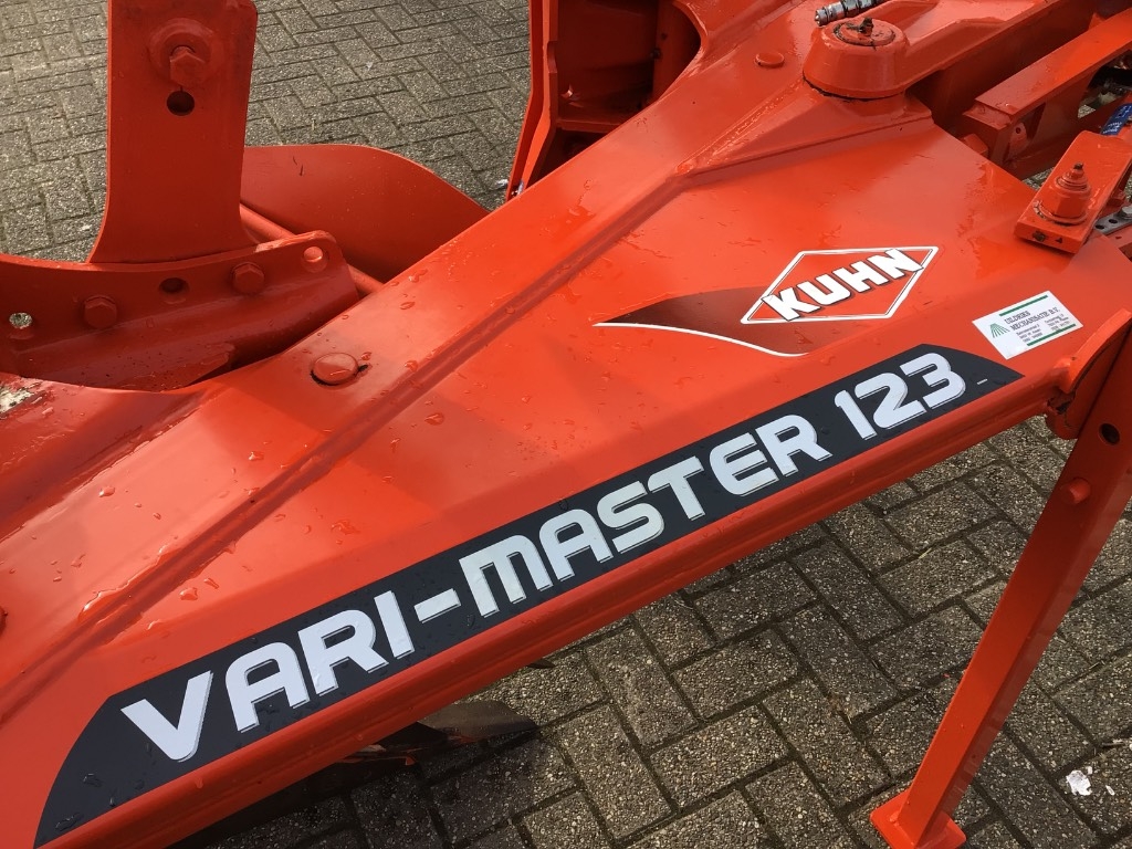 Kuhn Vari-Master 123