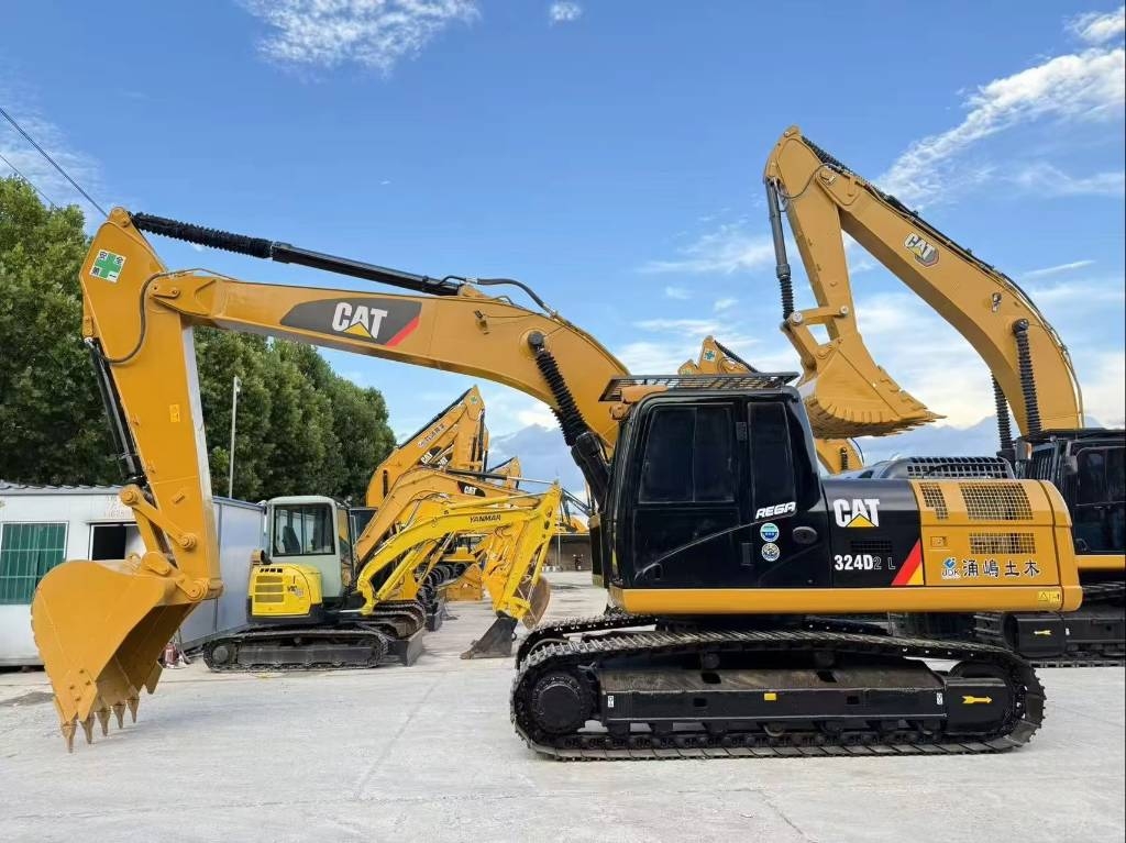 CAT 324 D L