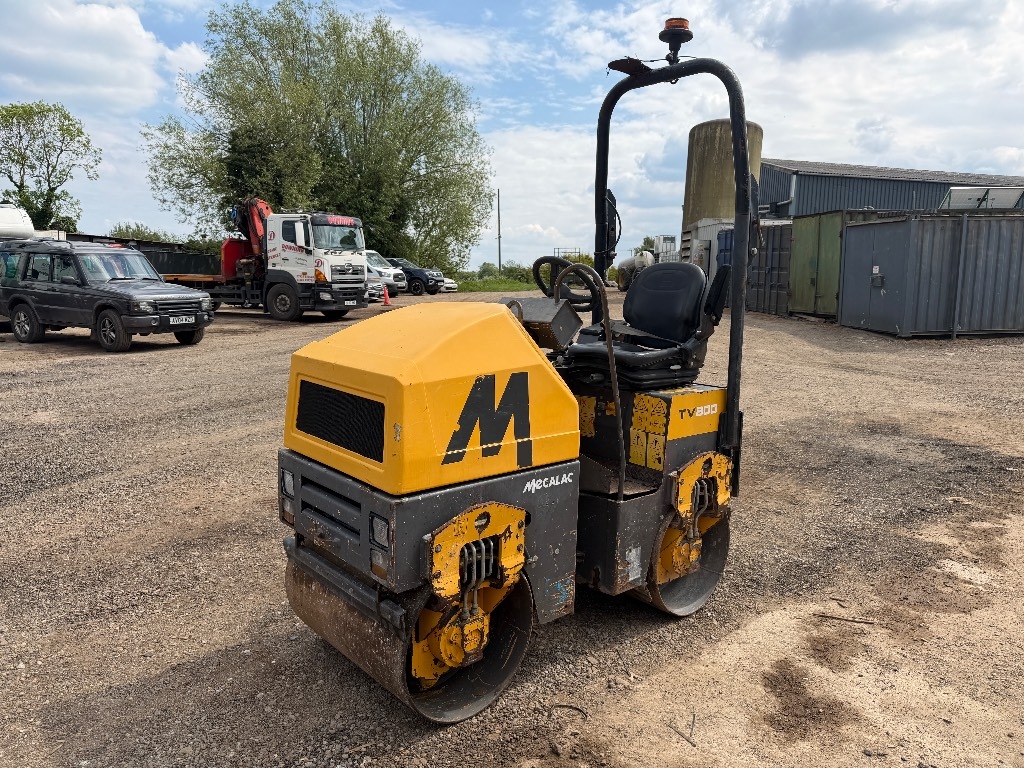 Mecalac TV 800