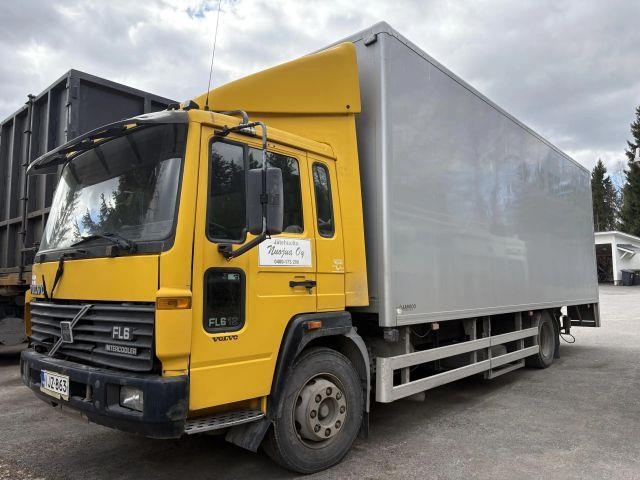Camion fourgon Volvo FL612 — occasion 1999