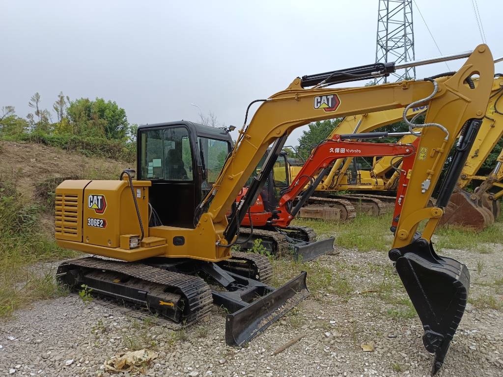 CAT 306E2