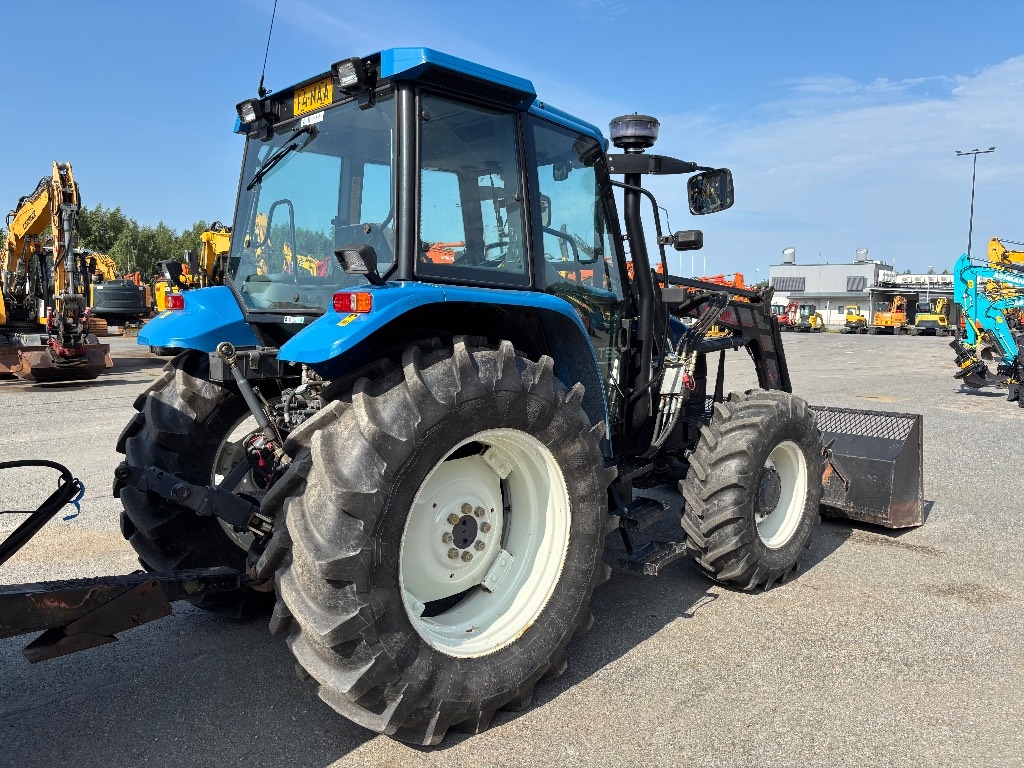New Holland TS 90 / Predané, predané kuva 4
