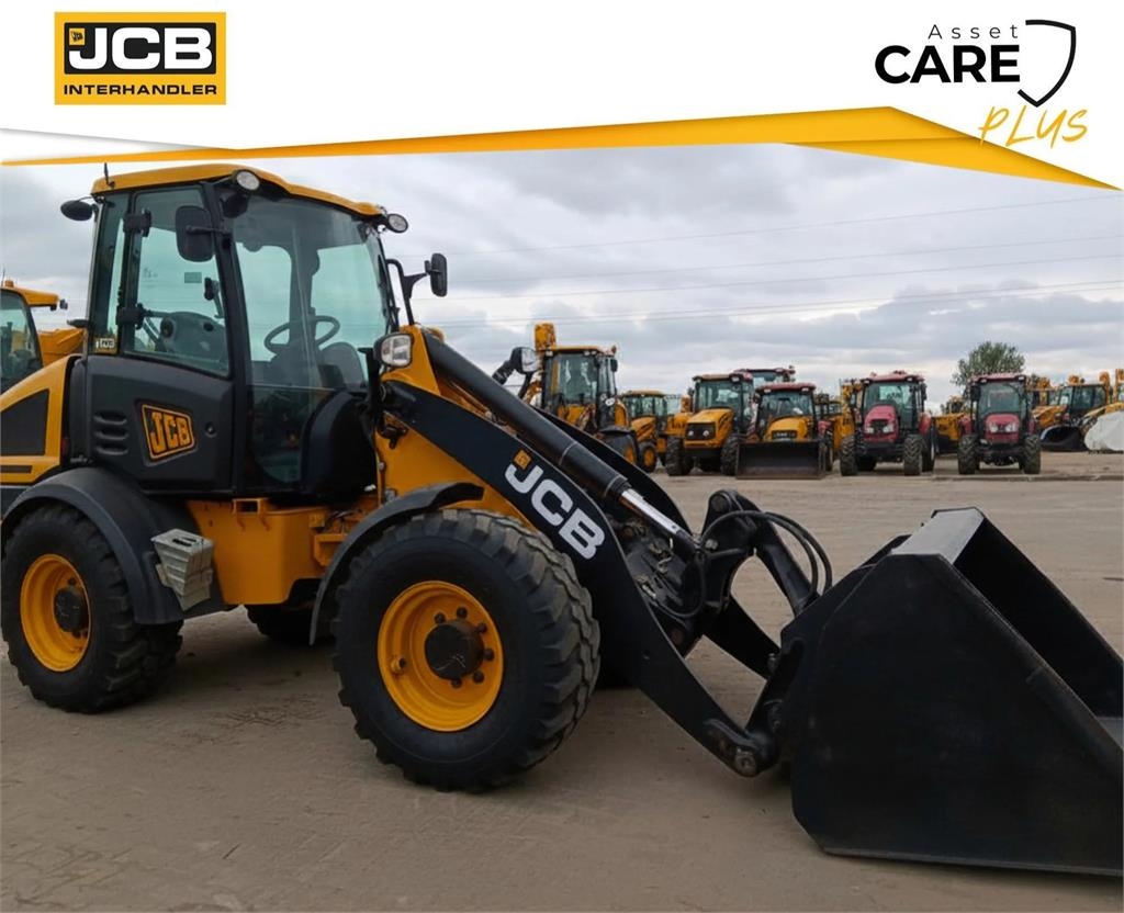 JCB 409