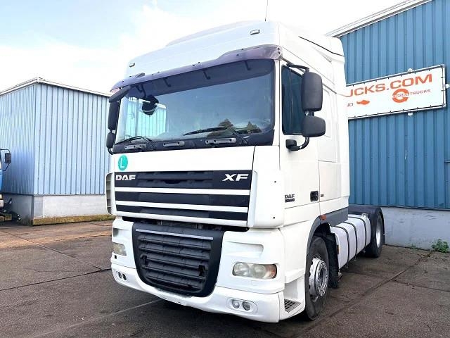 Tracteur routier DAF XF 105.460 SPACECAB (ZF16 MANUAL GEARBOX / EURO 5 — occasion 2010