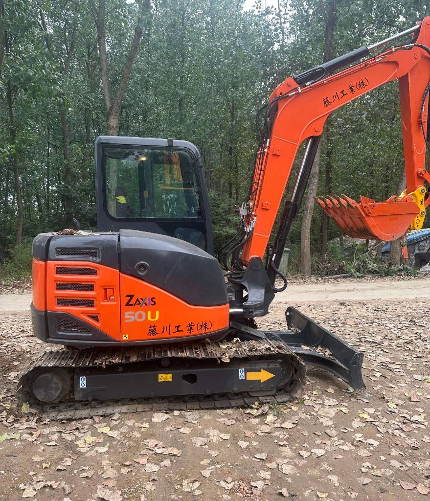 Hitachi ZX 50 U