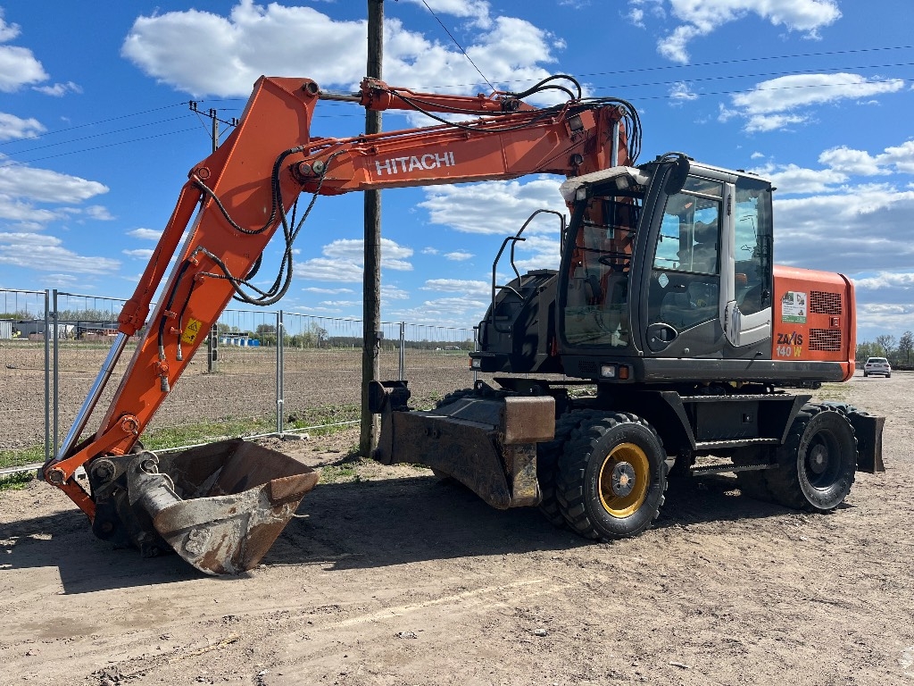 Hitachi ZX 140 W-3