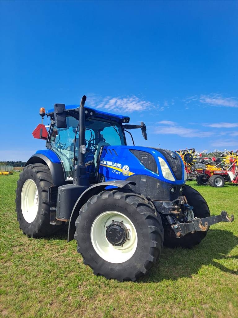 New Holland T 7.165 S