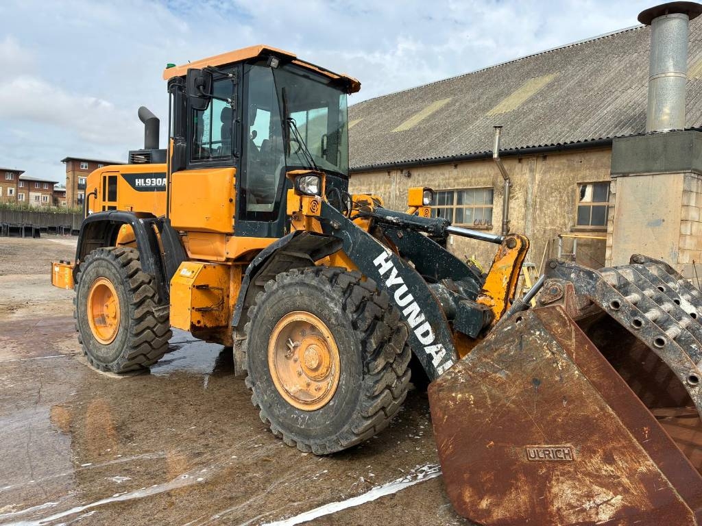 Hyundai HL 930 A