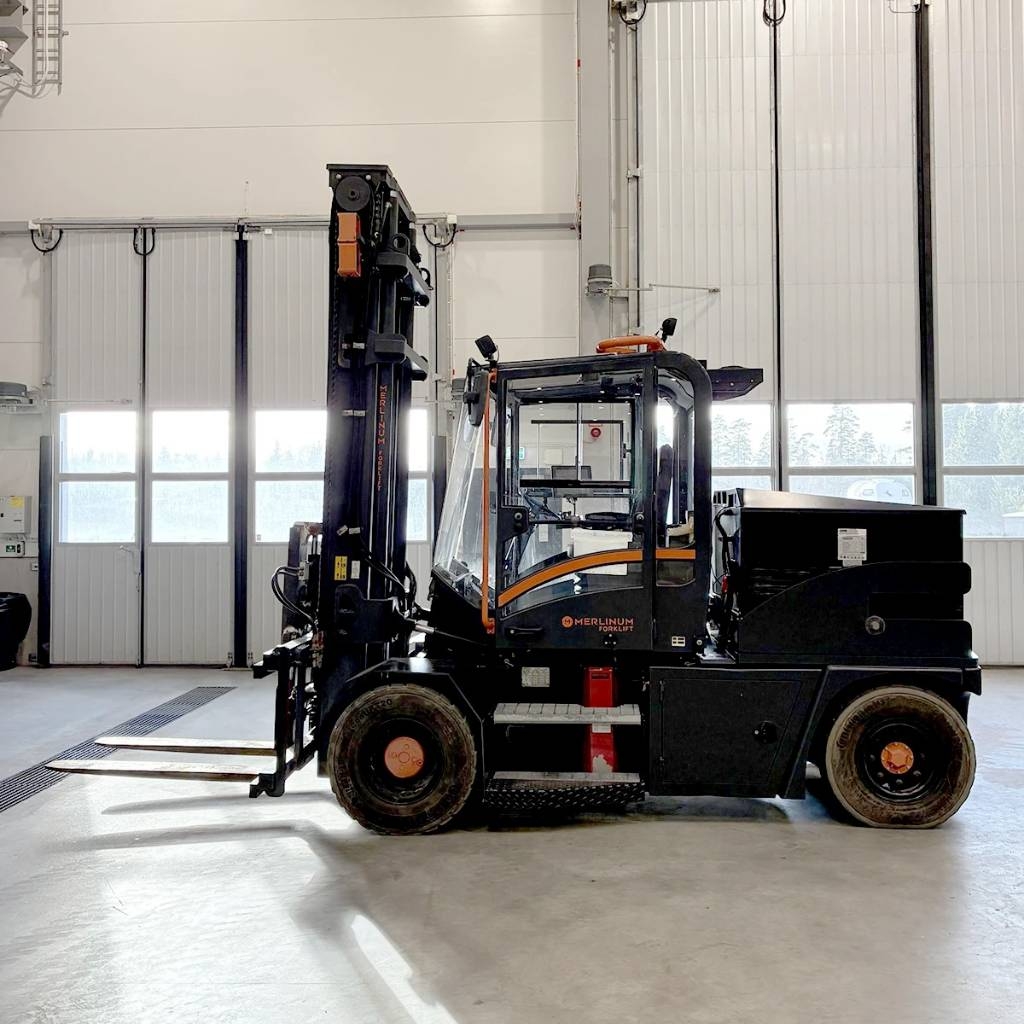 Merlinum Forklift EA 9-600