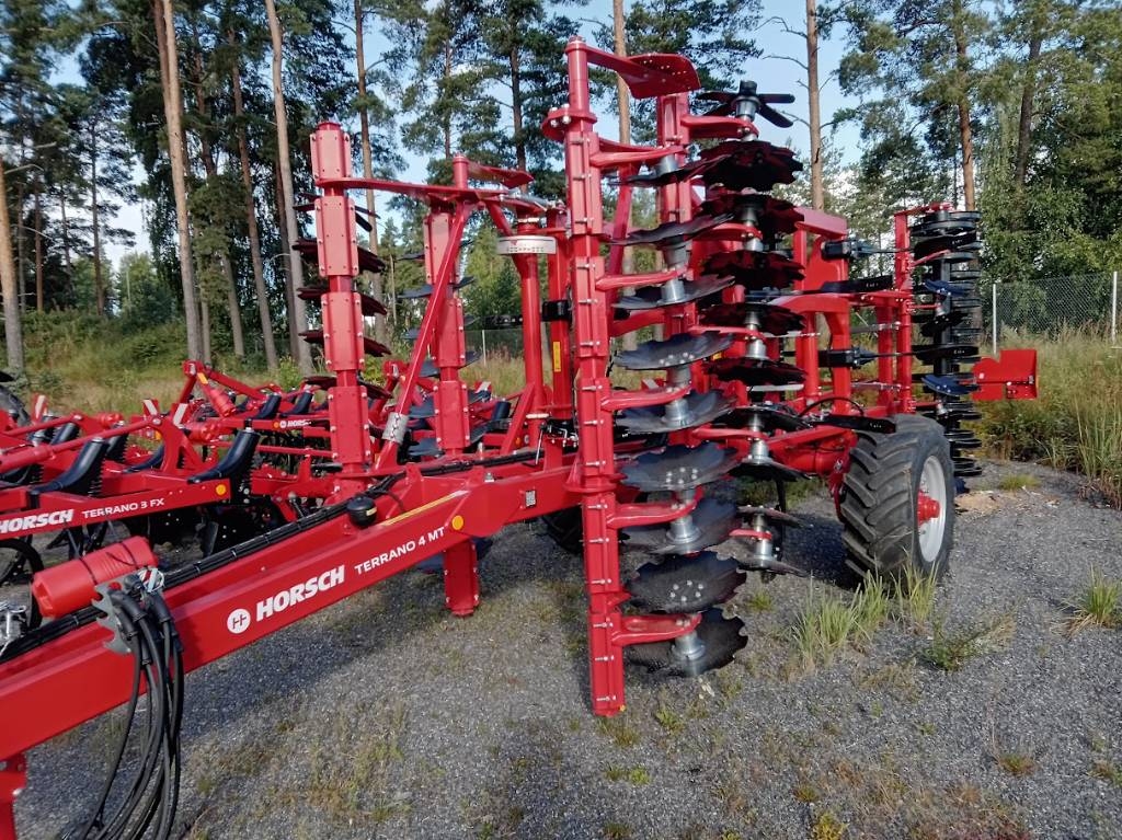 Horsch Terrano 4 MT
