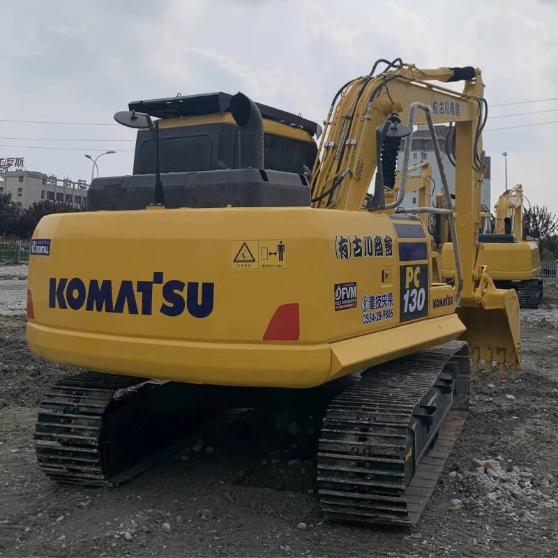 Komatsu PC 130