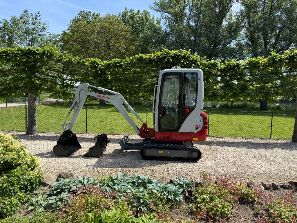Takeuchi TB216 Minigraver / Mini graver