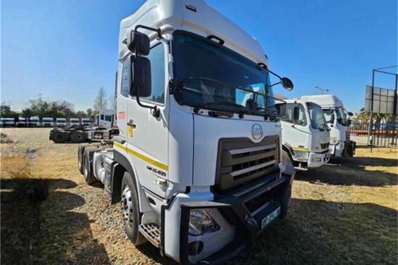 UD TRUCKS QUON