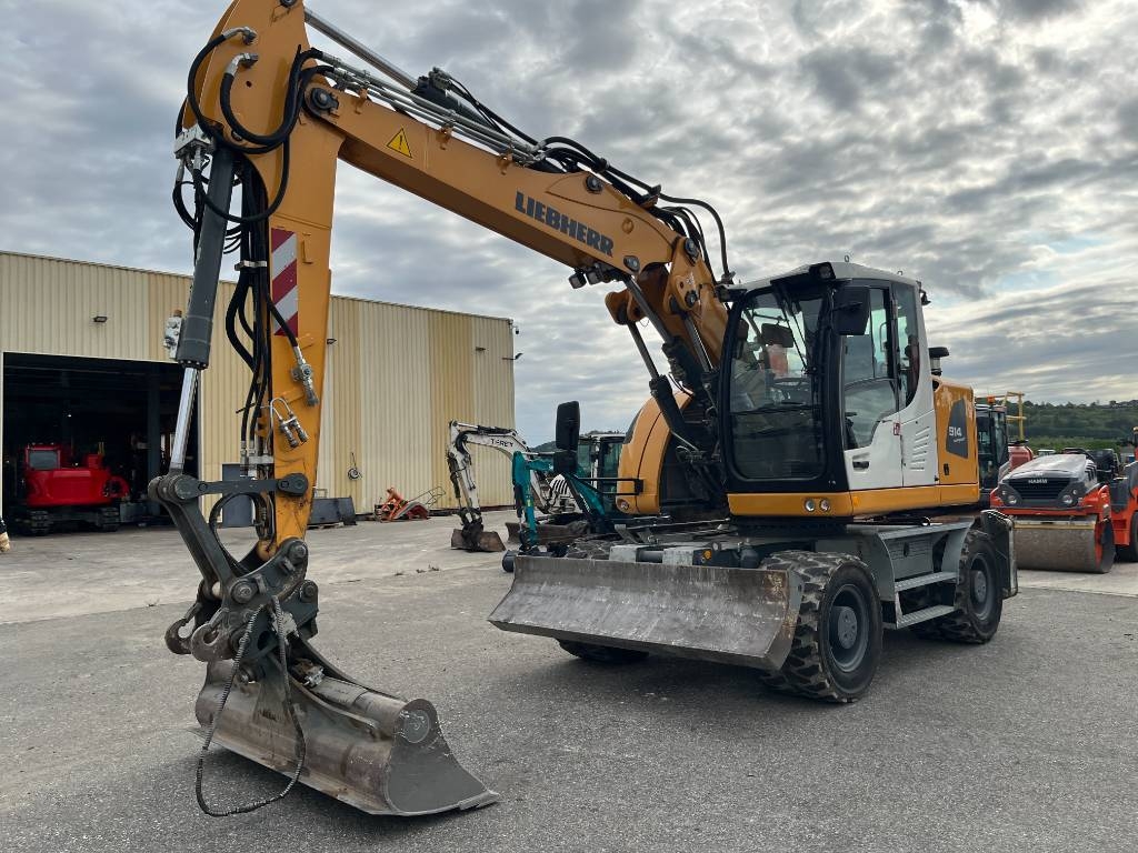 Liebherr A 914 Compact Litronic