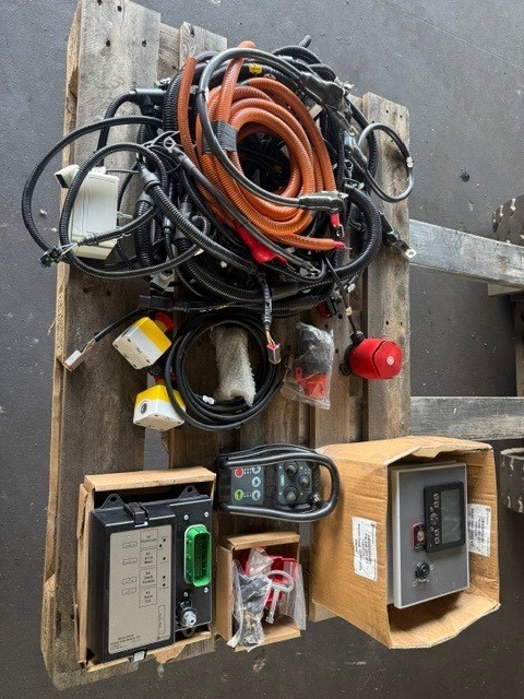 McCloskey new electric parts complet