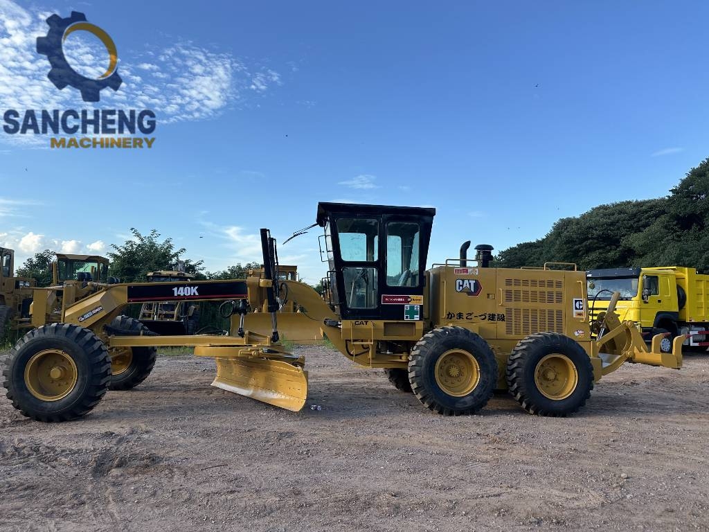 Niveleuse Caterpillar 140K — occasion 2020