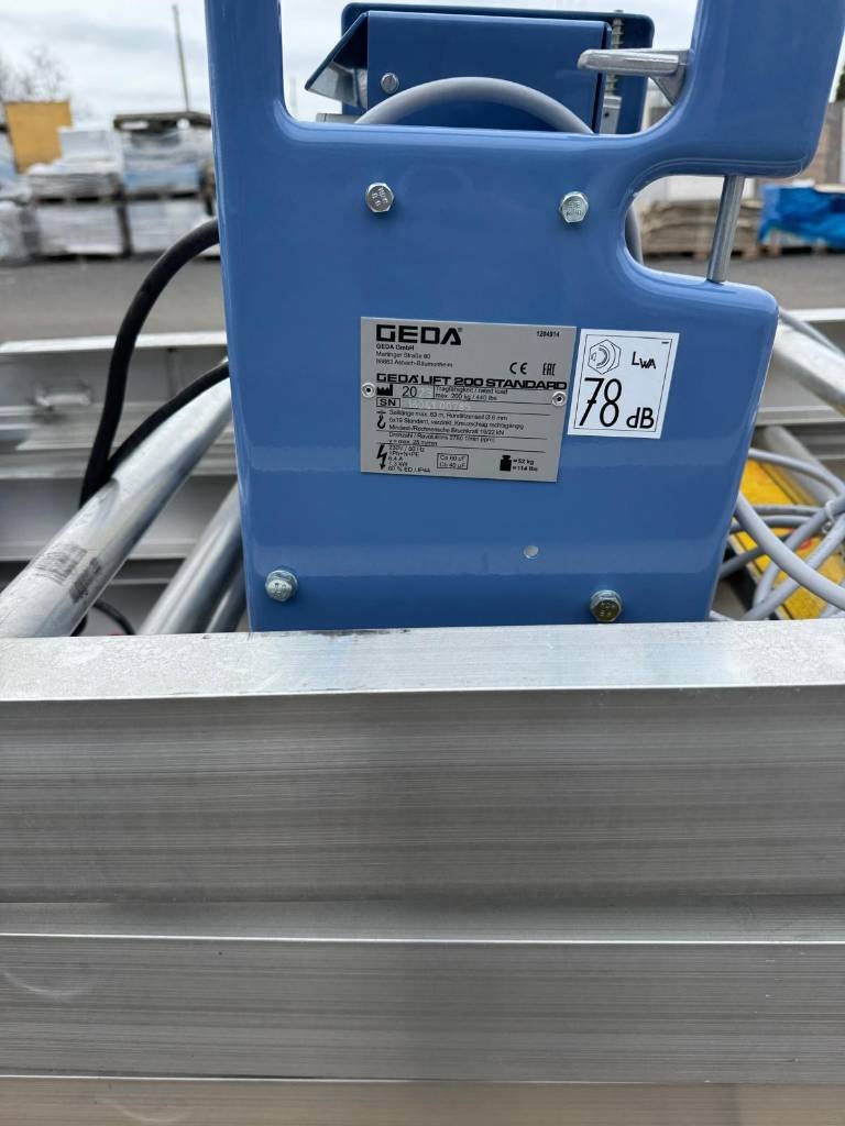 Geda 11,5 M nieużywana SOLARLIFT 200 WERSJA STANDARD 2