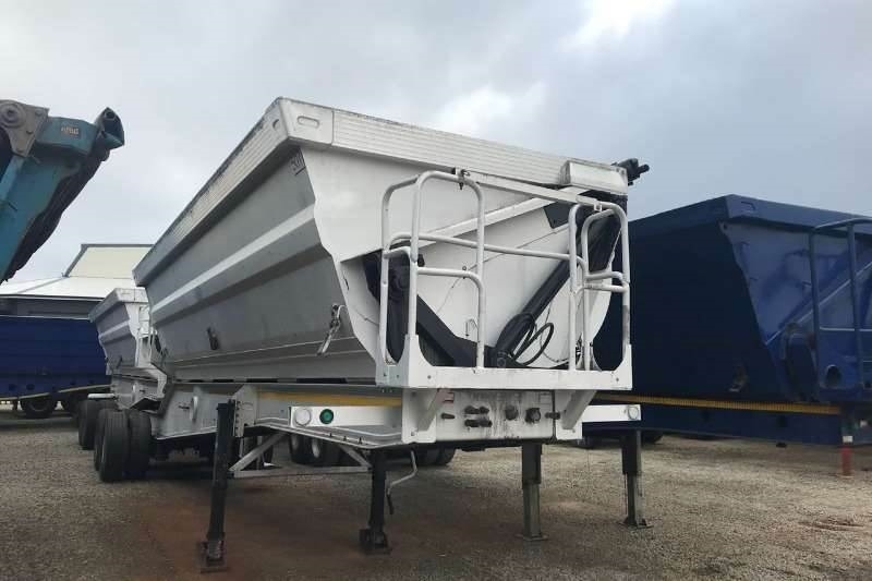 Hendred Alutip Aluminium 40mÂ³ Interlink Side Tipp