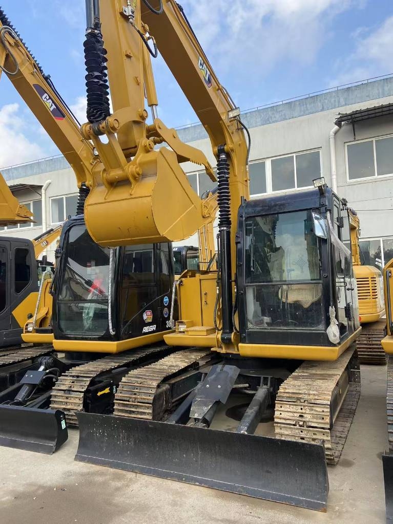 Pelle sur chenilles Caterpillar 307E2 — occasion 2024, 1 000 h