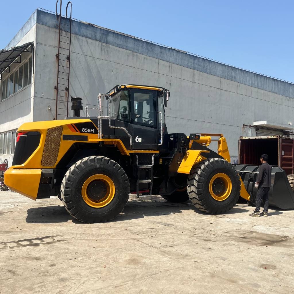 Chargeuse sur pneus LiuGong 856 H — occasion 2023, 1 100 h