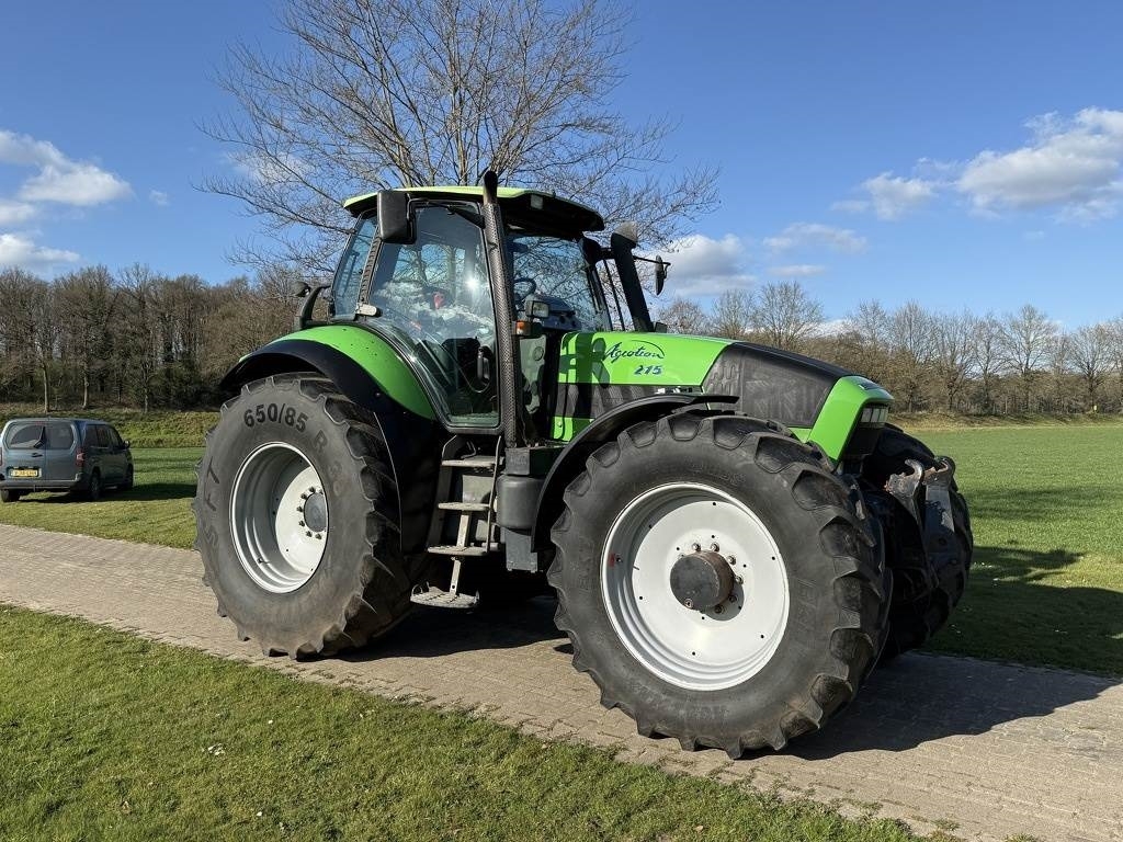 Deutz Agrotron 215