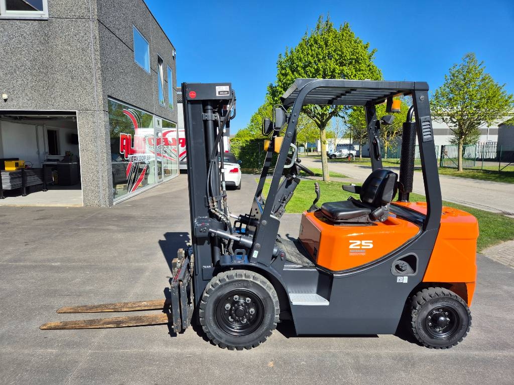 Doosan D 25 G
