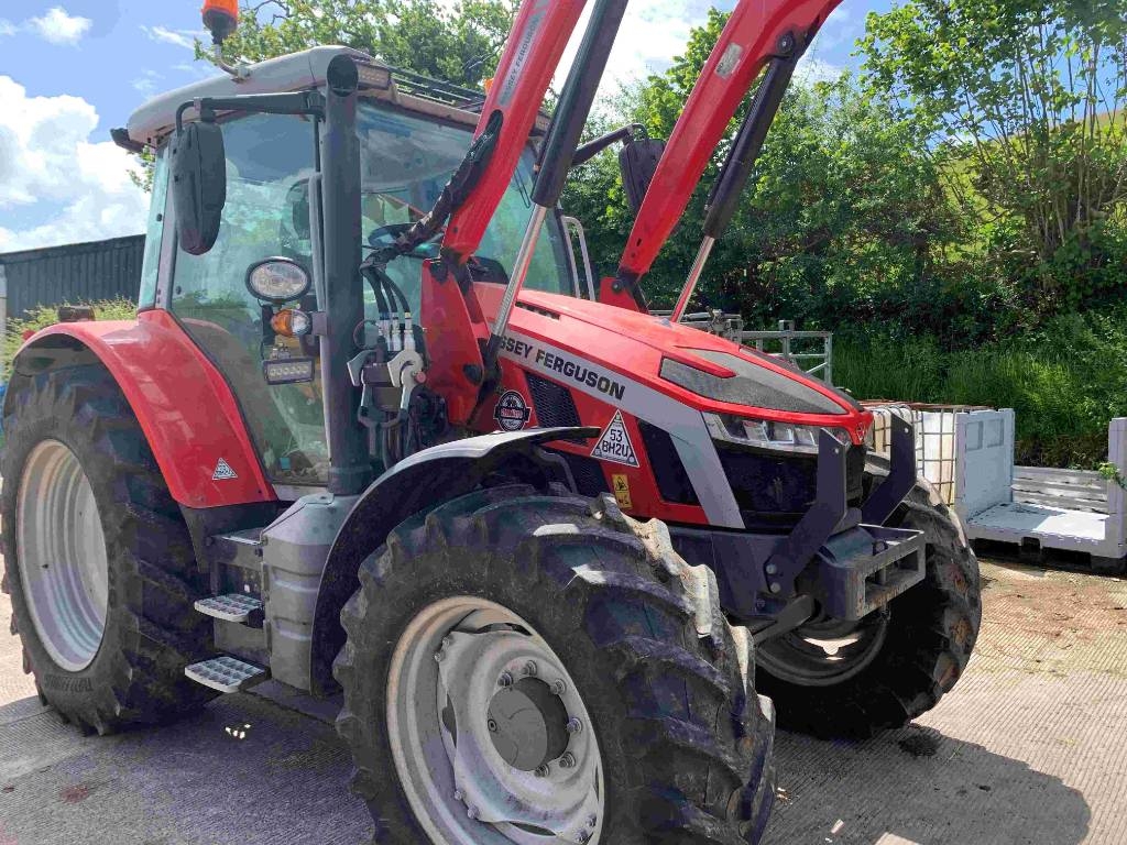 Tracteur agricole Massey Ferguson 5S.135 — occasion 2023, 2 500 h