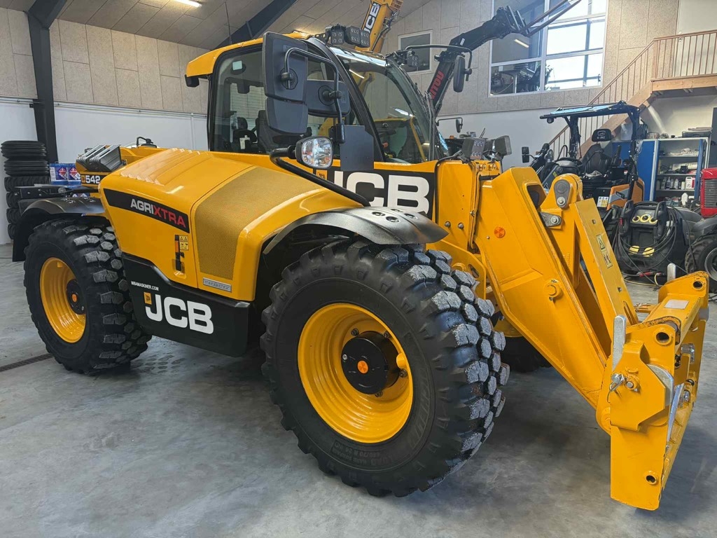 JCB 542-70 Agri Xtra