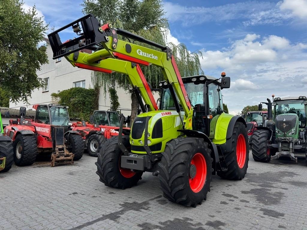 CLAAS ARION 640 CIS + QUICKE Q65