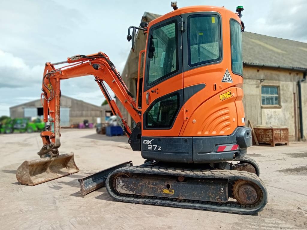 Doosan DX 27 Z