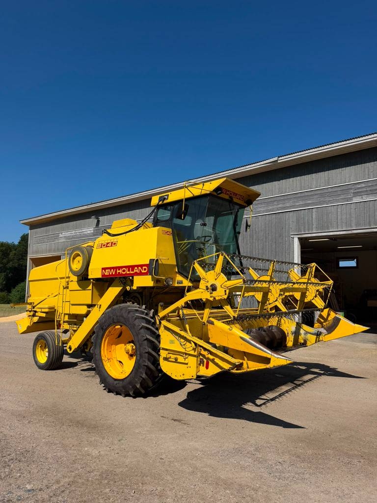 New Holland 8040H