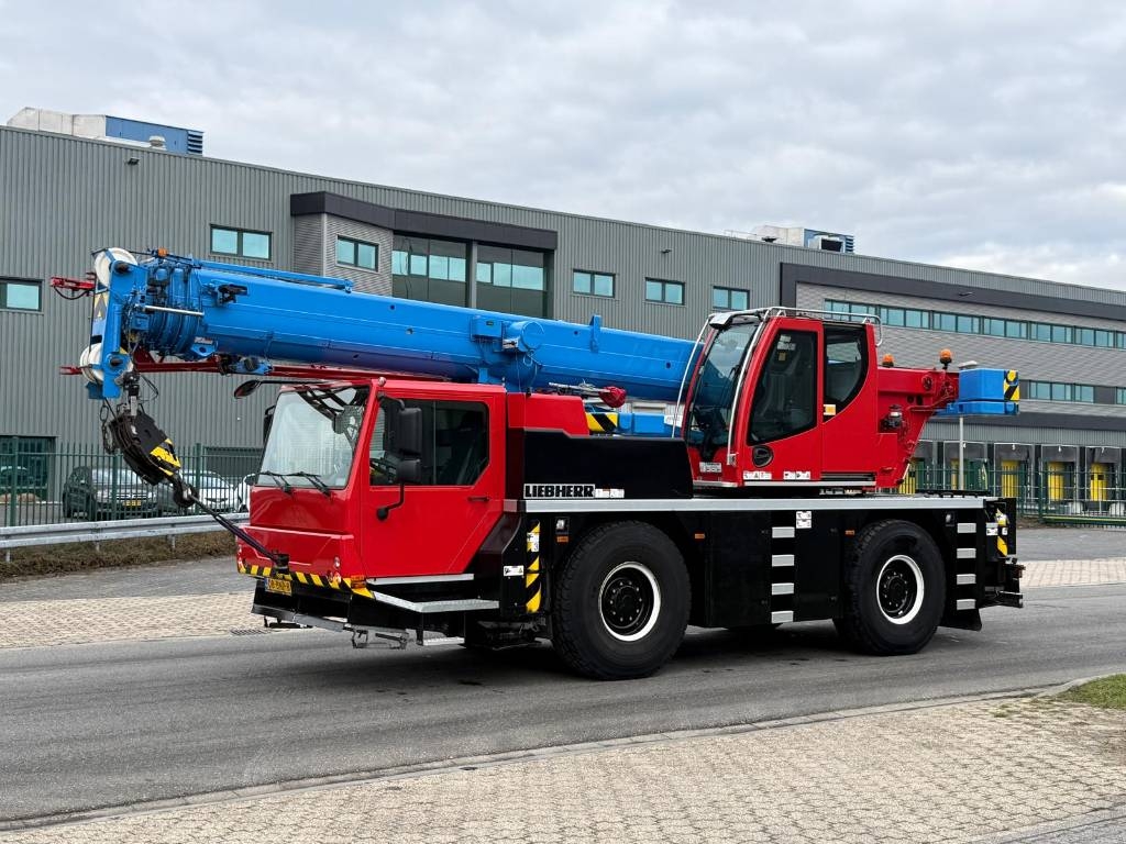 Liebherr LTM 1030-2.1
