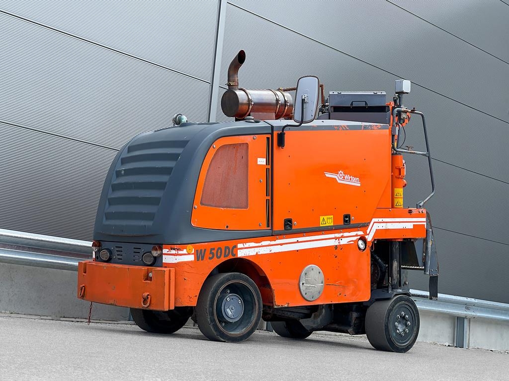 Wirtgen W 50 DC